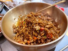 牛肉炒饭-围炉肉舍•炭烤活鳗•丹东海鲜烤肉(步行街店)