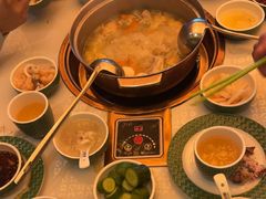 -润园四季椰子鸡火锅(卓越INTOWN店)