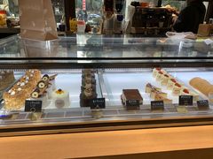 -Dough&Joe团憩(瑞虹天地月亮湾店)