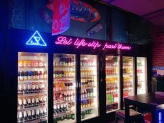 -UP嘻哈酒吧(粉巢店)