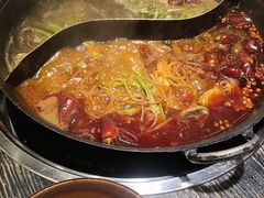 -冯校长老火锅(中联广场店)