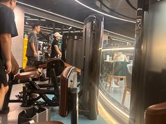 -懒人Club健身(卓越时代广场店)