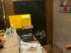 -怡豪大饭店·49楼旋转自助餐厅