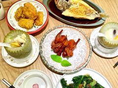 金牌脆皮玻璃纸乳鸽-粤集·手工粤菜(皇庭广场店)