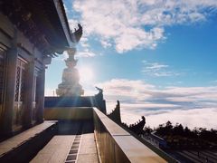 -峨嵋山金顶