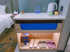 -海悦酒店(白石洲地铁站世界之窗店)