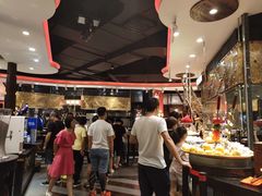 -四海一家自助餐(益田假日广场店)