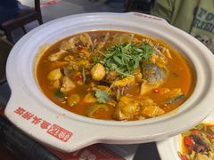 -魏铭鱼头捞饭(晋阳路店)