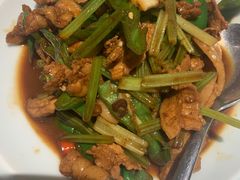 -关东小磨东北菜(漕河泾印象城店)