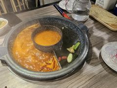 -秦妈火锅(仁泰里店)