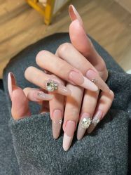 -M·X Nail日式美甲美睫