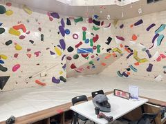 -啸岩馆 Roaring Climbing Gym