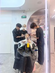 -MT·ID 烫发.染发.接发SALON