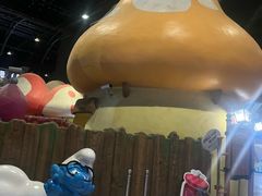 -蓝精灵乐园·世茂精灵之城主题乐园