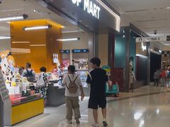 -LuOne凯德晶萃广场(徐家汇路店)