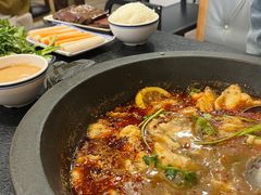 -灶知轩湘西石锅鱼(万佳广场店)