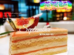 大麦茶蛋糕-théATRE茶聚场·餐厅(环球金融中心店)