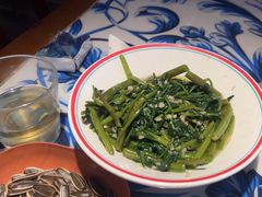 -川流不息·地道川菜·小龙虾(新松江路店)