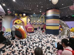 -MELAND CLUB亲子乐园·派对·餐厅(北京芳圆里ID MALL店)