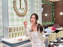 -上海来福士广场