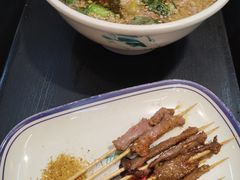 -云阿蛮云南生烫牛肉米线(奉贤路店)