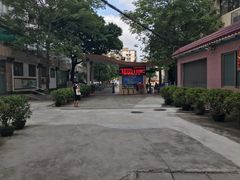 -矿泉游泳场
