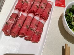 -海底捞火锅(中商百货夜宵主题店)