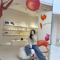 -SALON DE VANHADA
