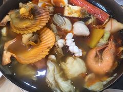 麻辣酸菜海鲜锅-张妈台式锅烧(深大店)