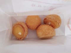 菠萝泡芙-酥礼记糕点(万新村店)