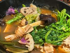 -万记麻辣烫国展总店