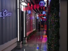 -蓝乐光量贩KTV(浦东禹悦汇店)