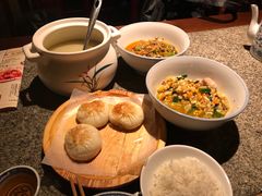 -老湖南民间菜·牛肉十八炒(花都店)