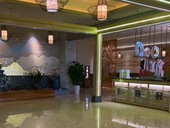 -菲拉拉漫温泉(东环路店)