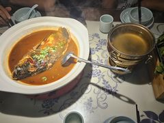 -卢大鲜鱼头捞饭(美利广场店)