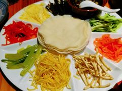 -野山舂·贵州现舂酸汤牛肉(鸿通城店)