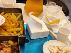 -老东镇啤酒屋海鲜加工·蒸汽海鲜·海鲜烧烤(台东店)