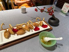 -老房子金沙元年川菜食府·花园餐厅(金沙店)