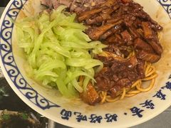 -梅溪·小伙子干挑面(安吉总店)