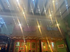 -香巴拉云南餐厅(华莱坞店)