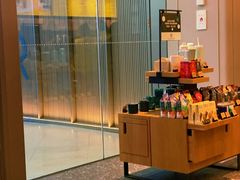 -星巴克臻选(周浦万达店)