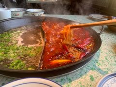 -鸿姐老火锅(疁城新天地店)