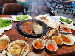 -签多多串串香火锅