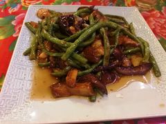 -闯关东东北农家菜(崂山石老人店)