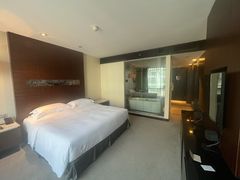 -青岛海尔洲际酒店