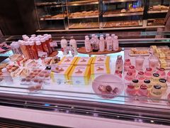 -巴黎贝甜(大宁国际商业广场店)