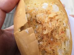 小虾皮夹沙拉-兰烘糕