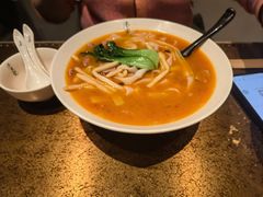 -漆黑觉米粉(三里屯店)