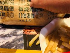板烧鸡腿堡经典中薯条套餐-麦当劳(双榆树店)