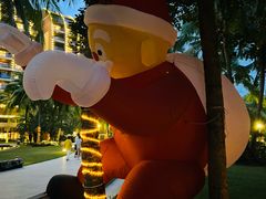 -三亚湾海居铂尔曼度假酒店